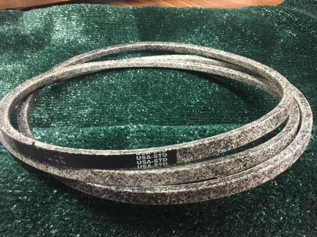 HUSQVARNA 42" REPLACEMENT MOWER DECK BELT 197253 532197253 CRAFTSMAN WITH KEVLAR 3 HUSQVARNA 42" REPLACEMENT MOWER DECK BELT 197253 532197253 CRAFTSMAN WITH KEVLAR