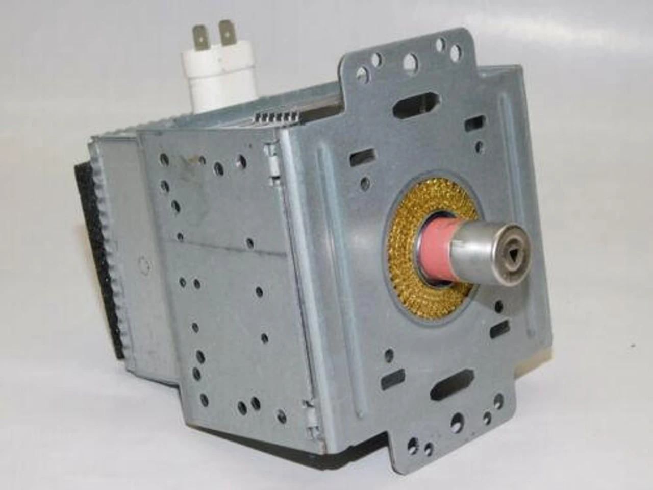 LG EAS61382907 OEM 2M286 21TBG Microwave MAGNETRON 1350W LMC2075ST 6 LG EAS61382907 OEM 2M286 21TBG Microwave MAGNETRON 1350W LMC2075ST - Image 4